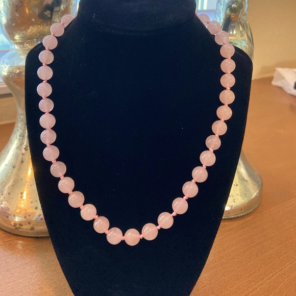 Pink Jade Bead Necklace - 10mm Round Beads - Picture 2 of 5